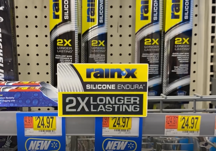 RainX® wiper blades clears your window Motion Display